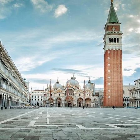 2 Min Da Piazza San Marco L-Home Venezia Eksteriør bilde